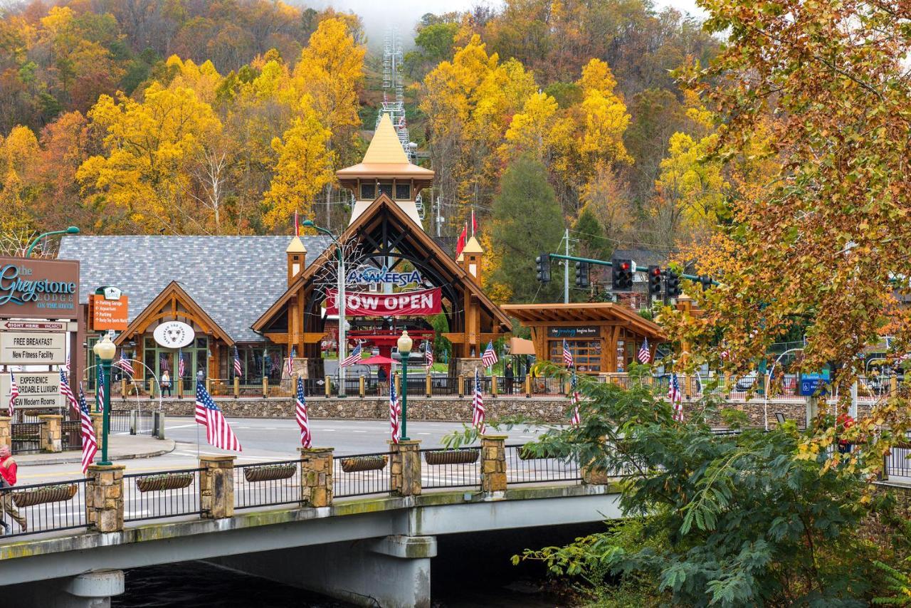 Bear Tracks, 2 Bedrooms, Hot Tub, Fireplace, Wifi, Jetted Tub, Sleeps 6 Gatlinburg Exteriér fotografie